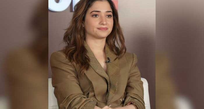 तमन्ना भाटिया पर पुलिस ने कसा शिकंजा, भेजा समन