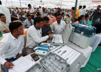 लोकसभा चुनाव के दूसरे चरण में 13 राज्यों की 88 सीटों पर वोटिंग आज