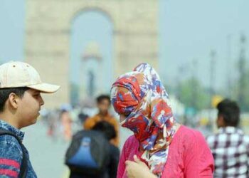 देश में झुलसा देने वाली गर्मी से फिलहाल राहत नहीं
