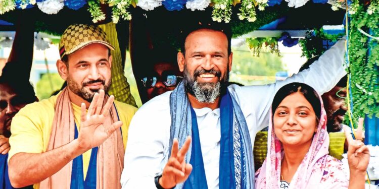 पूर्व क्रिकेटर और टीएमसी सांसद यूसुफ पठान पर अतिक्रमण का आरोप