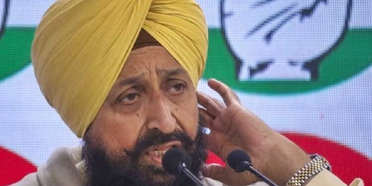 किसानों को रोकने वाले पुलिस कर्मियों को गैलेंट्री अवॉर्ड नहीं दिया जाए