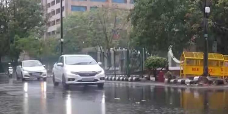 मौसम विभाग ने जारी किया ताजा अलर्ट