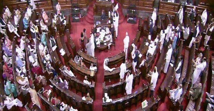 छात्रों की आत्महत्या पर रास में जताई गई चिंता