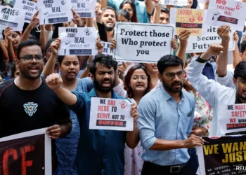 कोलकाता की घटना के विरोध में डॉक्टरों की हड़ताल