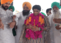 विनेश फोगाट किसानों के आंदोलन स्थल पर पहुंचीं