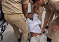 69,000 शिक्षक भर्ती मामले को लेकर प्रदर्शनकारियों ने किया केशव प्रसाद मौर्य के घर का घेराव
