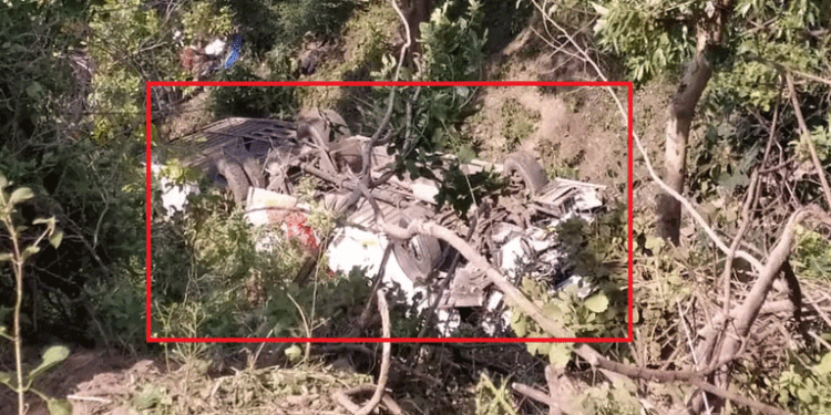 हरियाणा के पंचकूला में खाई में गिरी स्कूल बस, 15 बच्चे घायल