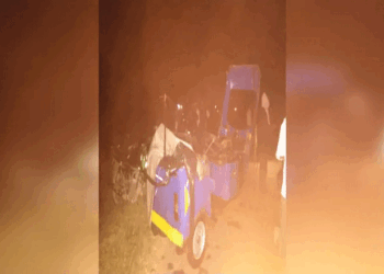 छठ व्रतियों से भरा ऑटो कुए में गिरा, एक की मौत, 6 गंभीर रूप से घायल