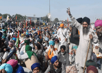 केंद्र का किसानों को बातचीत का न्योता