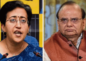 आतिशी ने उपराज्यपाल  को सौंपा अपना इस्तीफा