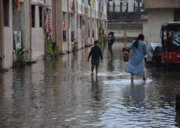 झारखंड के विभिन्न हिस्सों में बारिश और तेज हवाएं