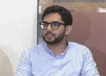 आदित्य ठाकरे का BJP पर निशाना