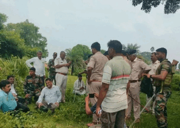 हजारीबाग में कोल ब्लॉक पर जनसुनवाई के दौरान हंगामा