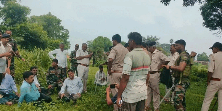 हजारीबाग में कोल ब्लॉक पर जनसुनवाई के दौरान हंगामा