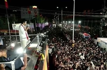 तमिलनाडु में विजय की रैली में भगदड़