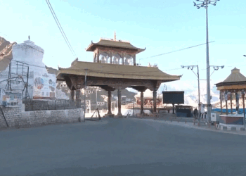 लेह में अभी भी कड़ी पाबंदियां लागू, बड़ी संख्या में सुरक्षाबल तैनात