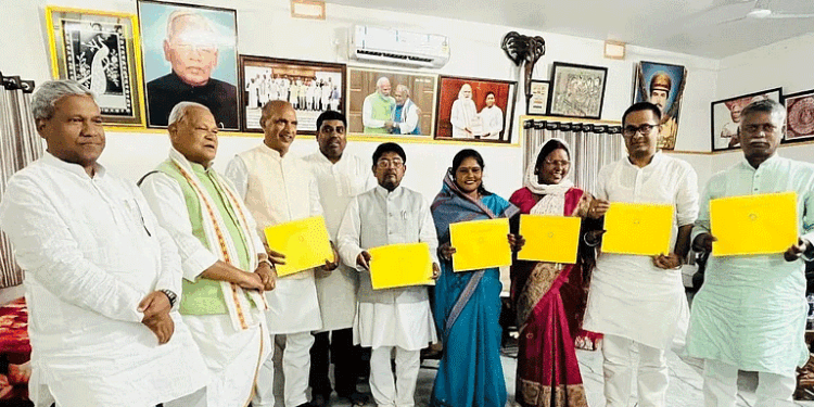 मांझी ने इमामगंज से बहू को मैदान में उतारा