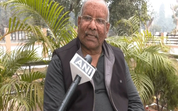 तारकिशोर प्रसाद का पत्रकार के साथ मारपीट का वीडियो सामने आया