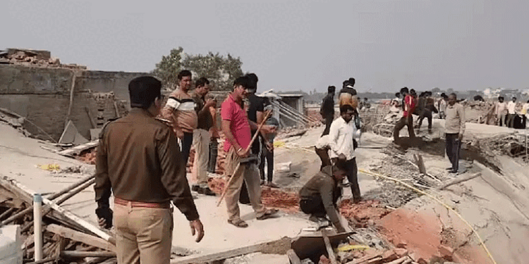 ग्रेटर नोएडा में बड़ा हादसा