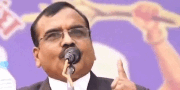 ‘ब्राह्मणों की बेटी’ वाले बयान पर फंसे आईएएस संतोष वर्मा, कारण बताओ नोटिस जारी