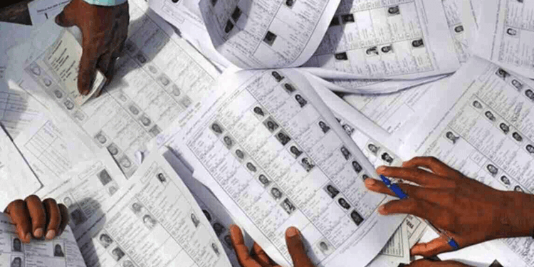 बंगाल में वोटर लिस्ट से नाम हटने के डर से आत्महत्या