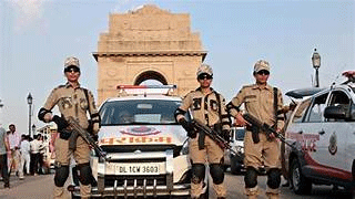 दिल्ली पुलिस ने अस्पतालों को जारी किया नोटिस