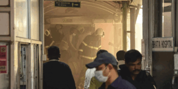 मुंबई के निजी अस्पताल में आग, सभी मरीज सुरक्षित