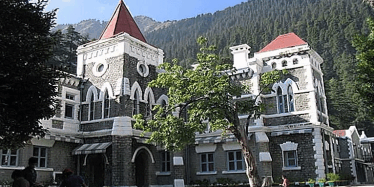 मसूरी में 7,375 वन सीमा स्तंभ गायब होने पर हाईकोर्ट ने जारी किया नोटिस