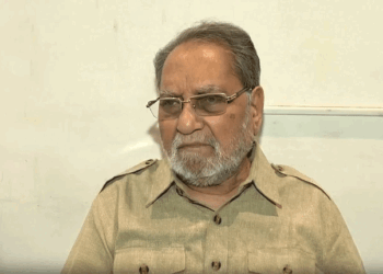 खुद कानून तोड़ती है बीजेपी सरकार