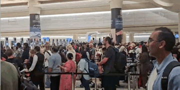 मिडिल ईस्ट तनाव: भारतीयों को FRRO से संपर्क की सलाह