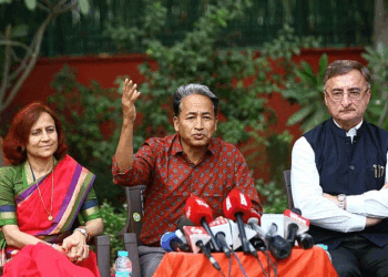 रिहाई के बाद पहली बार सामने आए सोनम वांगचुक