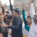 शिया समुदाय ने काली पट्टी पहनकर अदा की ईद की नमाज