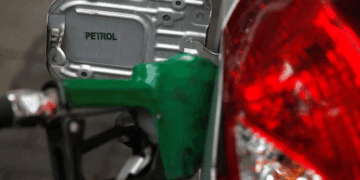 नायरा एनर्जी ने पेट्रोल-डीजल की कीमतों में बढ़ोतरी का ऐलान किया
