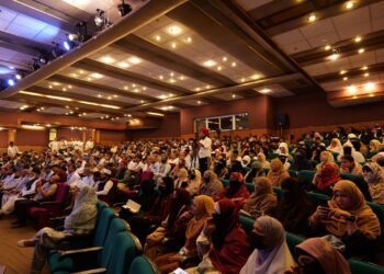 धार्मिक आधारों पर धर्मस्थलों के विध्वंस की कहानियों का वास्तविक इतिहास से कोई संबंध नहीं