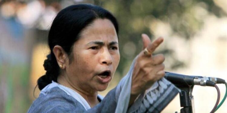 विधानसभा के पहले दिन काले कपड़े पहनें