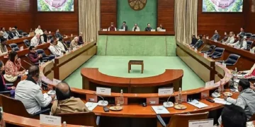 सर्वदलीय बैठक से विपक्ष का वॉकआउट, TMC के बागी सांसदों को बैठक में बुलाने का विरोध