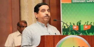 प्रह्लाद जोशी को मिला शिक्षा मंत्रालय का प्रभार