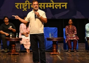 मोदी सरकार ने देश को हर तरफ से तबाह कर दिया:राहुल गांधी
