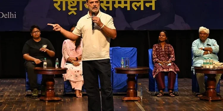 मोदी सरकार ने देश को हर तरफ से तबाह कर दिया:राहुल गांधी