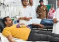 मध्य प्रदेश के देवास में बीजेपी की तिरंगा यात्रा पर मधुमक्खियों का हमला,40 कार्यकर्ता घायल