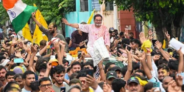 बीजेपी के ‘गढ़’ से उभरे प्रशांत किशोर, नितिन नवीन के करीबी नीरज कुमार को भारी मतों से हराया