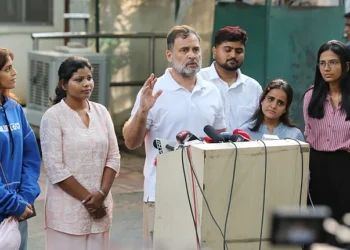 छात्रों के खिलाफ ‘हिंसा’ के लिए अमित शाह जिम्मेदार, संसद में आकर जवाब देने का साहस नहींः राहुल गांधी