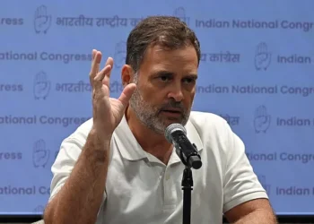 राहुल गांधी ने एक बार फिर मोदी सरकार पर हमला बोला