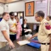 राहुल गांधी के धरने से झुकी दिल्ली पुलिस, दर्ज किया पेलेट गन मामला