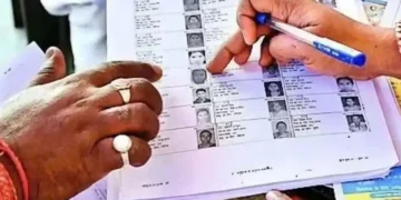 ‘नंद लाल’ के 26 साइन वाले फॉर्म-7 पर चुनाव आयोग की कार्रवाई, BLO पर FIR दर्ज