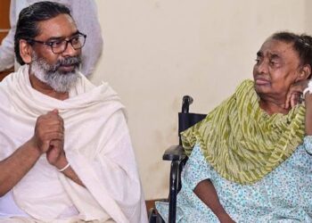 हेमंत सोरेन की मां रूपी सोरेन का 80 साल की उम्र में निधन