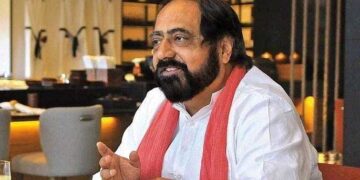 مشہور و معروف اداکار و ہدایت کار عامر رضا حسین نمناک آنکھوں کے درمیان سپردِ خاک