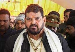 پولیس حفاظت میں برج بھوشن سنگھ کے گھر پہنچیں خاتون پہلوان