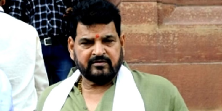 نابالغ پہلوان معاملے میں برج بھوشن کو کلین چٹ، دہلی پولیس نے چارج شیٹ داخل کی