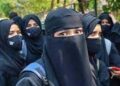 دہلی میں طالبہ کو حجاب پہننے کی وجہ سے امتحان میں بیٹھنے کی اجازت نہیں ملی